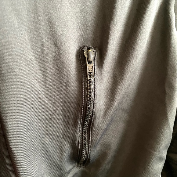 Pink Victoria’s Secret Jacket Small Ultimate Zip Front Pink Grey Zipper Pockets - Picture 4 of 5